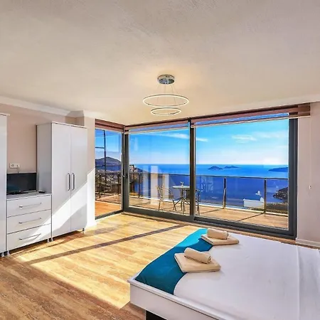 4 Bedroom Luxury In Kiziltas - 别墅