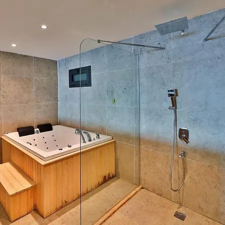 Villa 4 Bedroom Luxury In Kiziltas - *