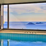 Βίλα 4 Bedroom Luxury In Kiziltas -