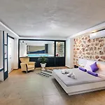 4 Bedroom Luxury In Kiziltas - Καλκάν