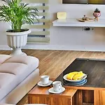 4 Bedroom Luxury In Kiziltas -