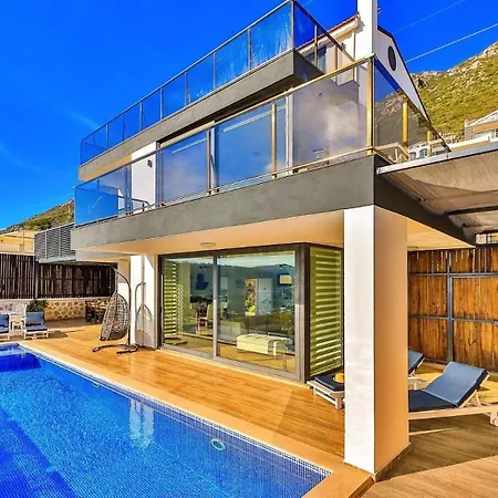 Βίλα 4 Bedroom Luxury In Kiziltas - *
